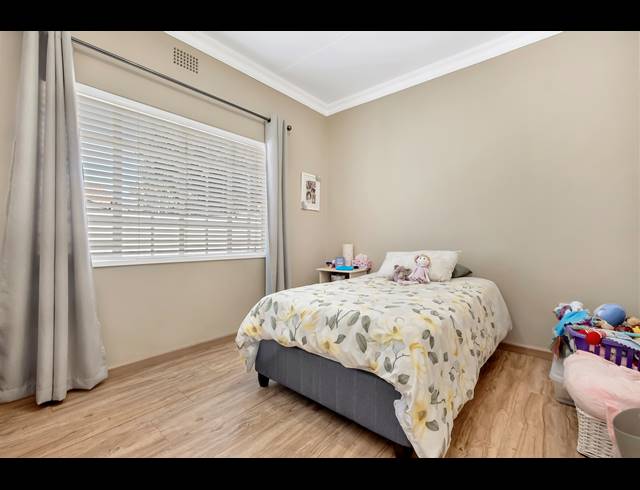 3 BEDROOM HOUSE FOR SALE IN KENSINGTON B
